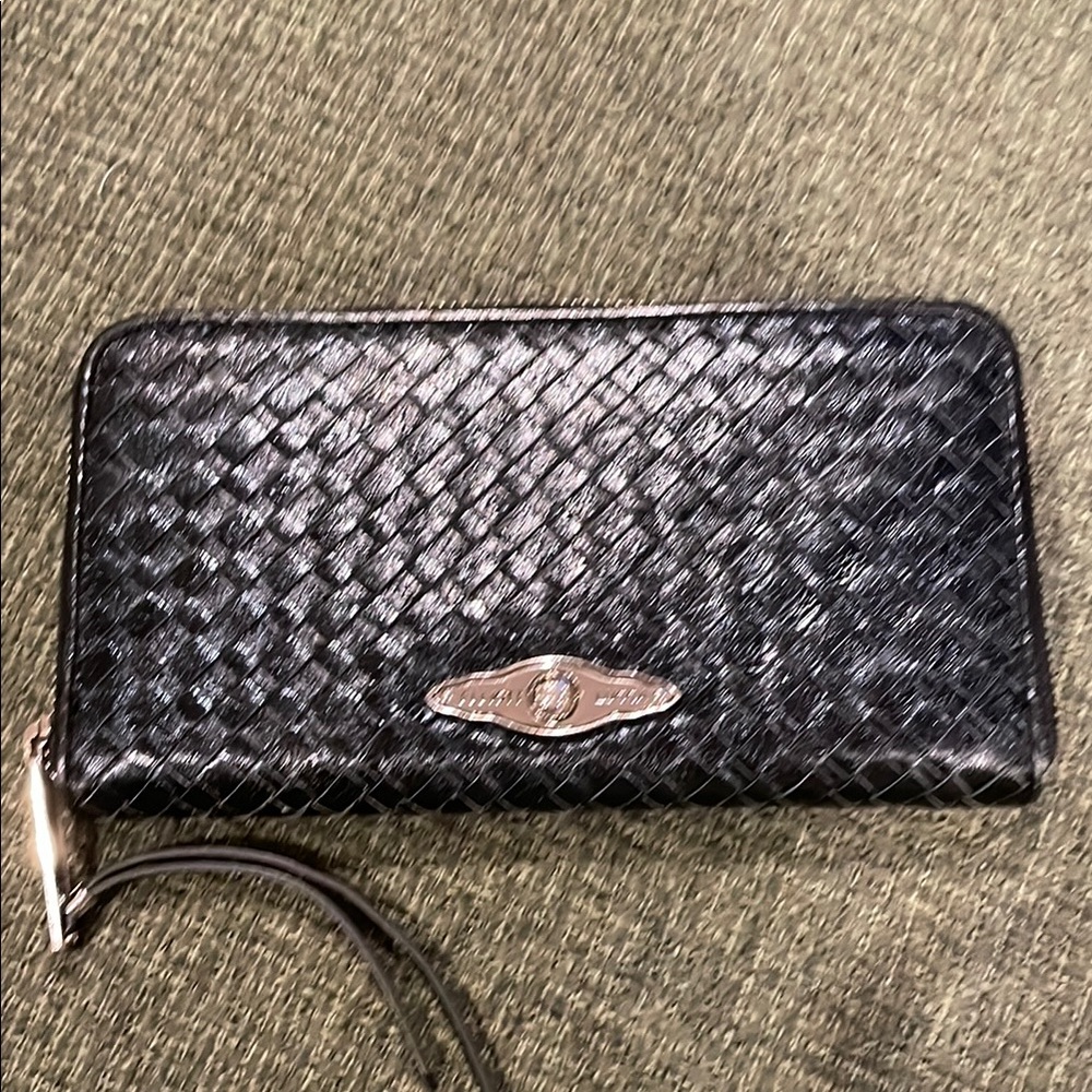 Elliott Lucca Black Woven leather wallet